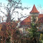Dwor W Boleniu