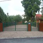 Dwor W Boleniu Фермерский дом